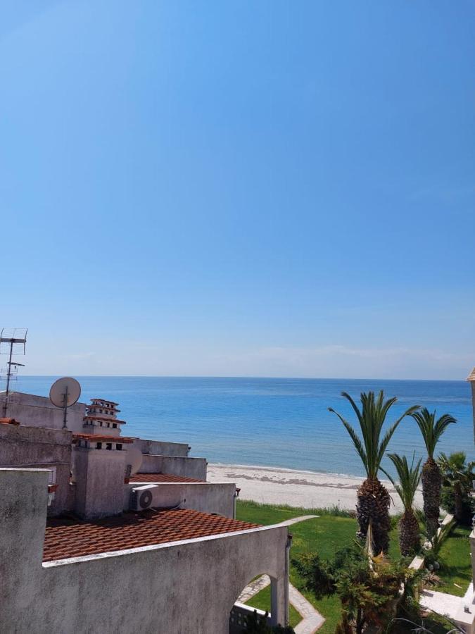 Apartment In Siviri Sea View Exterior foto